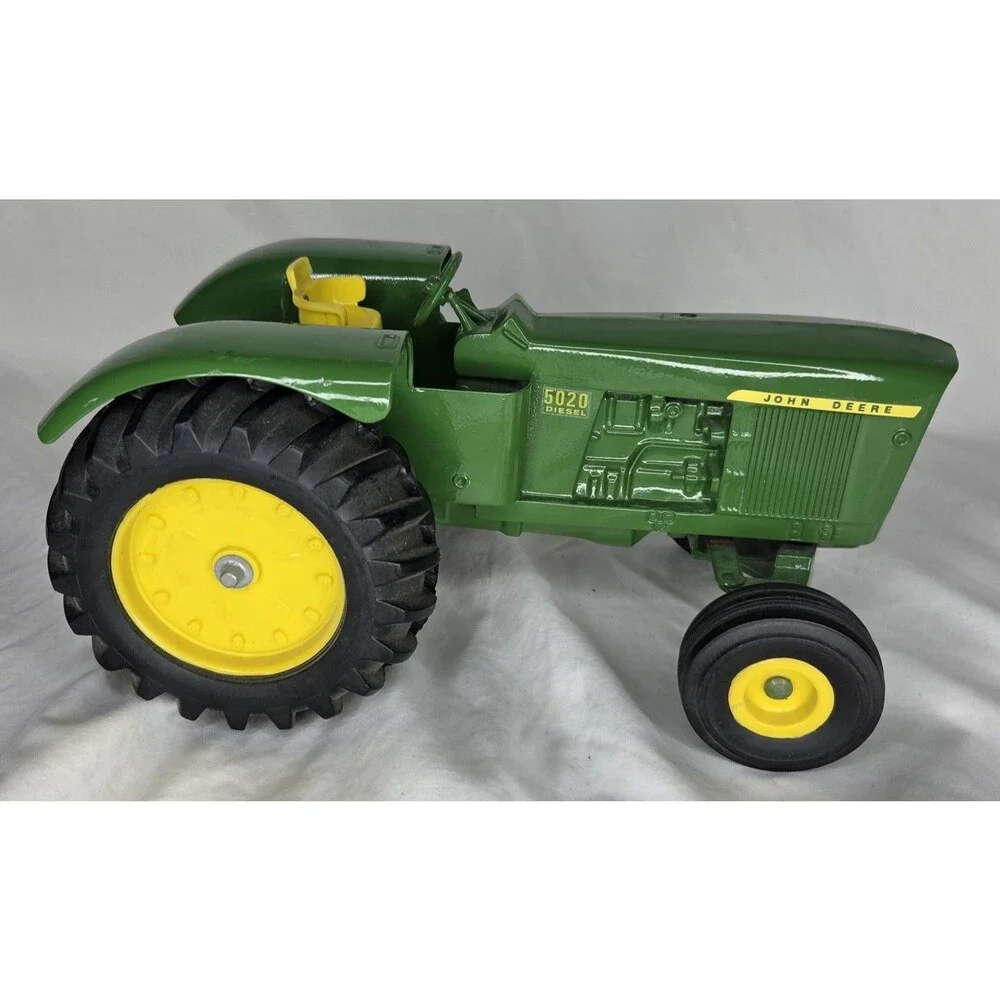 1980s ERTL John Deere 5020 Diecast 1/16 Scale Farm Toy Tractor #555